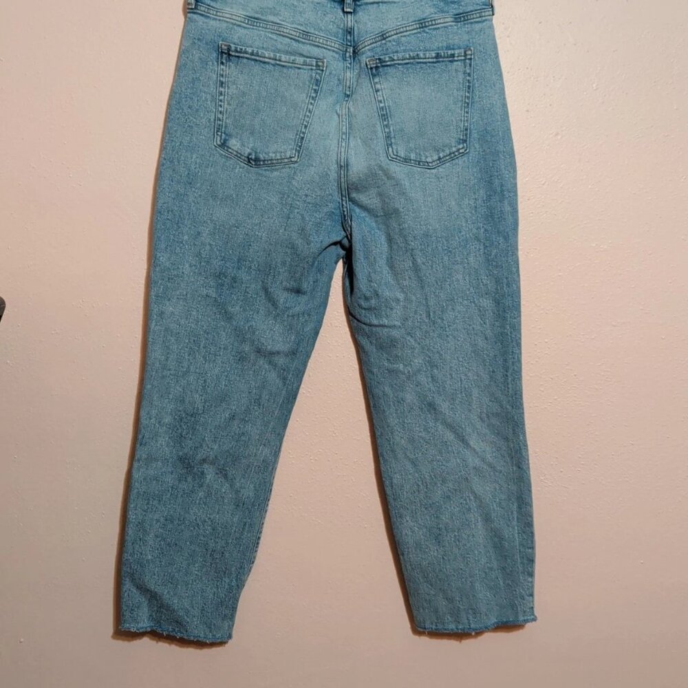 SOLD IOld Navy High-Waisted Straight Leg Jeans Womens 14 Medium Wash Raw Hem - Picture 6 of 10